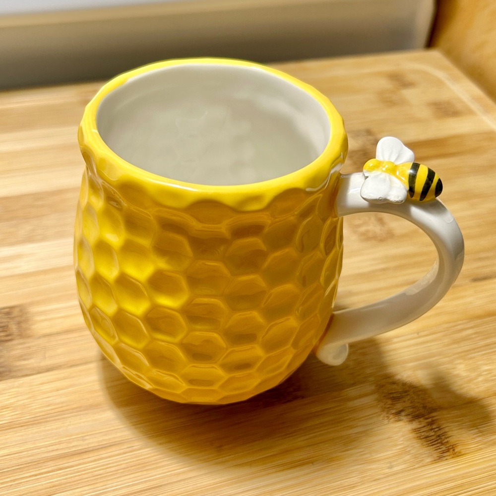 Adorable Bee Mug